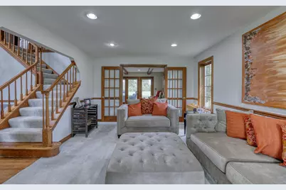 8424 S 68th St, Franklin, WI 53132 - Photo 18