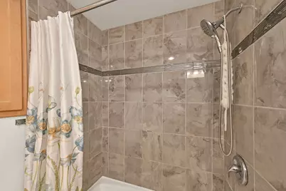 12975 N Colony Dr, Mequon, WI 53097 - Photo 12
