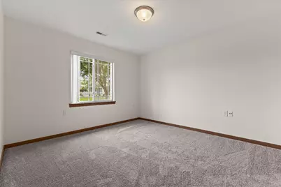 2820  21st St #8, Kenosha, WI 53140 - Photo 8