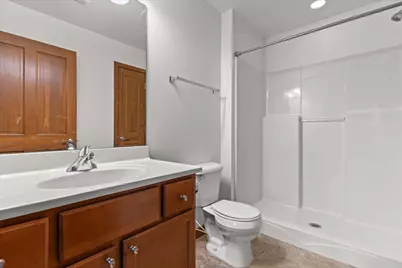 2820  21st St #8, Kenosha, WI 53140 - Photo 12