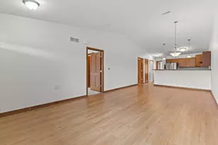 2820 21st St, Kenosha, WI 53140 - Photo 4