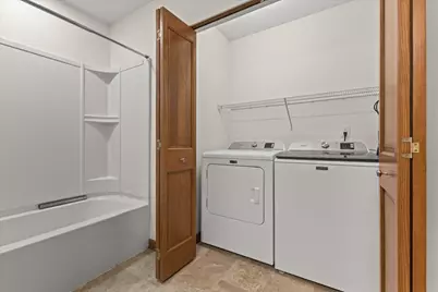 2820  21st St #8, Kenosha, WI 53140 - Photo 16
