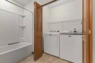 2820 21st St, Kenosha, WI 53140 - Photo 16