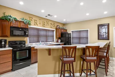 2820  21st St #8, Kenosha, WI 53140 - Photo 22