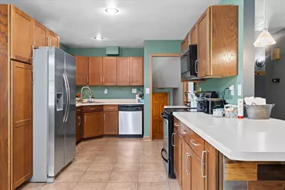 103  Fairview Ct, Fairwater, WI 53931 - Photo 8