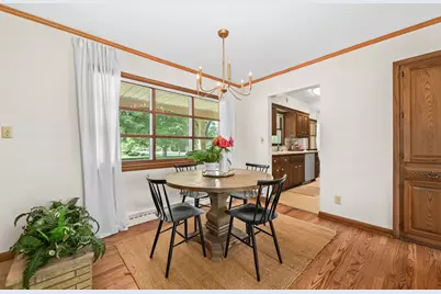 2308 S Green Links Dr, West Allis, WI 53227 - Photo 10