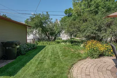 2611 N 84th St, Wauwatosa, WI 53226 - Photo 28