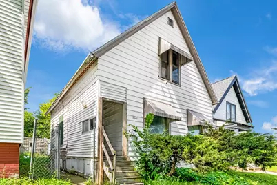 3531 N 8th St, Milwaukee, WI 53206 - Photo 2