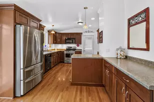 38112 87th St, Randall, WI 53105 - Photo 8