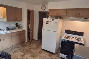2537 W Bridge St, Milwaukee, WI 53221 - Photo 10