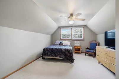 803 S 119th St, West Allis, WI 53214 - Photo 4