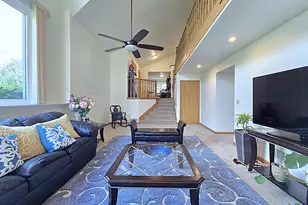 9201 W County Line Rd, Milwaukee, WI 53224 - Photo 16