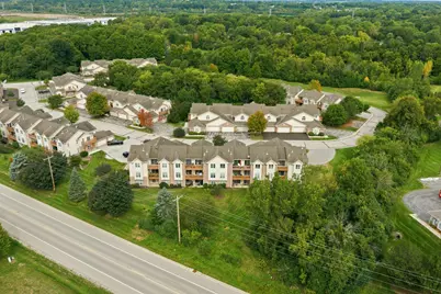 17741 W Jacobs Dr, New Berlin, WI 53146 - Photo 26