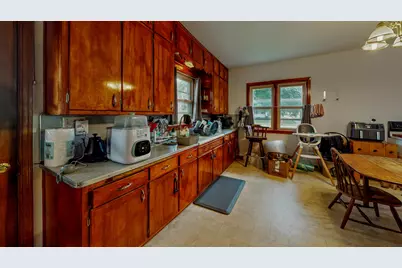604 E Racine St, Jefferson, WI 53549 - Photo 4