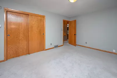4212 N 95th St, Wauwatosa, WI 53222 - Photo 34
