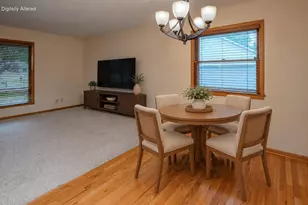 4212 N 95th St, Wauwatosa, WI 53222 - Photo 10