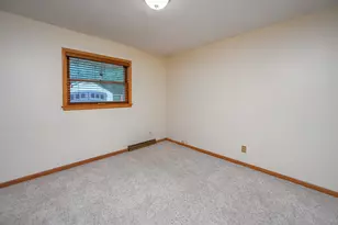 4212 N 95th St, Wauwatosa, WI 53222 - Photo 36