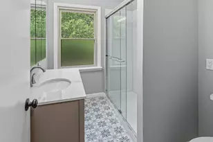 4418 W Mequon Rd, Mequon, WI 53092 - Photo 18