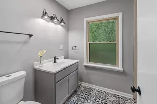 4418 W Mequon Rd, Mequon, WI 53092 - Photo 22