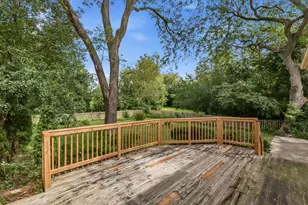 4418 W Mequon Rd, Mequon, WI 53092 - Photo 28