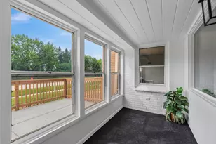 4418 W Mequon Rd, Mequon, WI 53092 - Photo 4