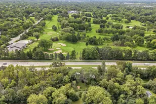 4418 W Mequon Rd, Mequon, WI 53092 - Photo 36