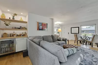 1090 W La Salle Ave, Glendale, WI 53209 - Photo 4