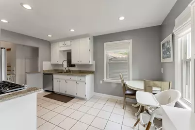 1090 W La Salle Ave, Glendale, WI 53209 - Photo 6