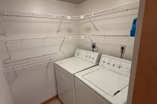 2220 W Good Hope Rd, Glendale, WI 53209 - Photo 8