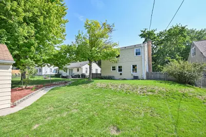 2849 N 89th St, Milwaukee, WI 53222 - Photo 30