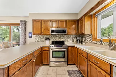 504  Ryan Ave, Racine, WI 53105 - Photo 14