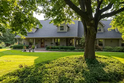 2225  Edgewood Dr, Grafton, WI 53024 - Photo 30
