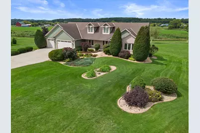 4585  Cathedral Ct, Richfield, WI 53076 - Photo 1