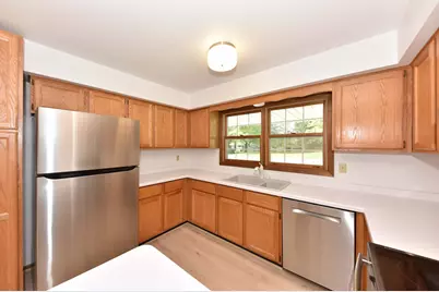 8218 N 51st St, Brown Deer, WI 53223 - Photo 8
