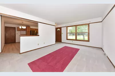 8218 N 51st St, Brown Deer, WI 53223 - Photo 4