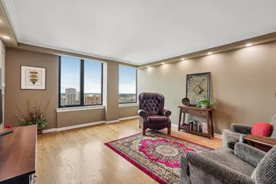 929 N Astor St #2305, Milwaukee, WI 53202 - Photo 6