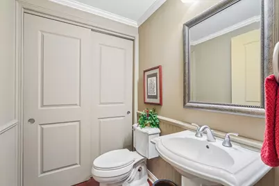 929 N Astor St #2307, Milwaukee, WI 53202 - Photo 26
