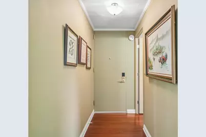 929 N Astor St #2307, Milwaukee, WI 53202 - Photo 6