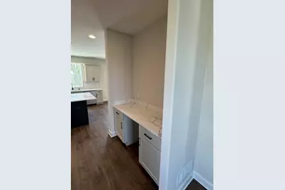 N56W20719  Muirfield Dr, Menomonee Falls, WI 53051 - Photo 12