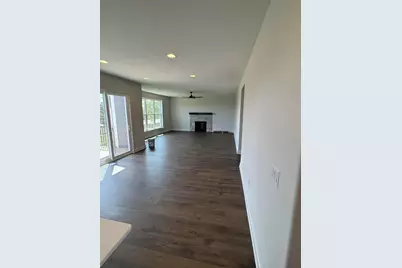 N56W20719  Muirfield Dr, Menomonee Falls, WI 53051 - Photo 14