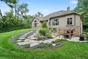 2900 Bridle Ct, Lyons, WI 53147 - Photo 38