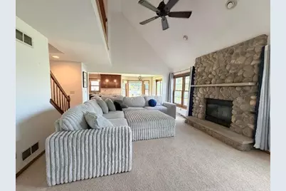 N146W10907  Heritage Pkwy, Germantown, WI 53022 - Photo 10