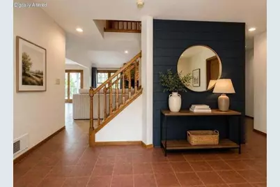 N146W10907  Heritage Pkwy, Germantown, WI 53022 - Photo 2