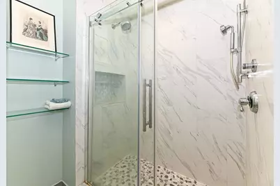 35  Harborview Dr #112, Racine, WI 53403 - Photo 16