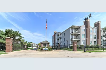 35  Harborview Dr #112, Racine, WI 53403 - Photo 36