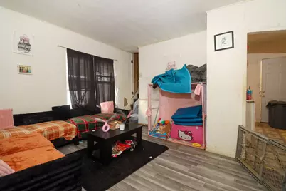 3035 N 52nd St, Milwaukee, WI 53210 - Photo 4