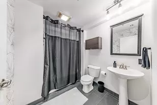 141 N Water St, Milwaukee, WI 53202 - Photo 16