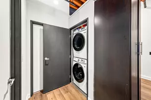 141 N Water St, Milwaukee, WI 53202 - Photo 20