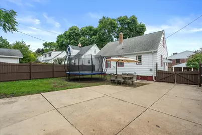 1355 S 94th St, West Allis, WI 53214 - Photo 20
