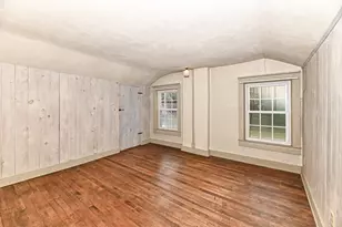 205 E Main St, Racine, WI 53105 - Photo 14